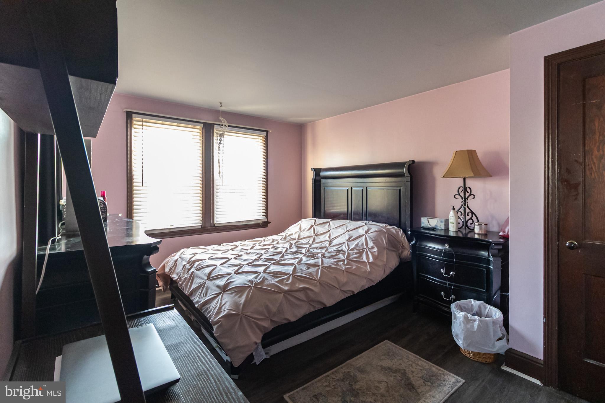 EAST YORK - Residential