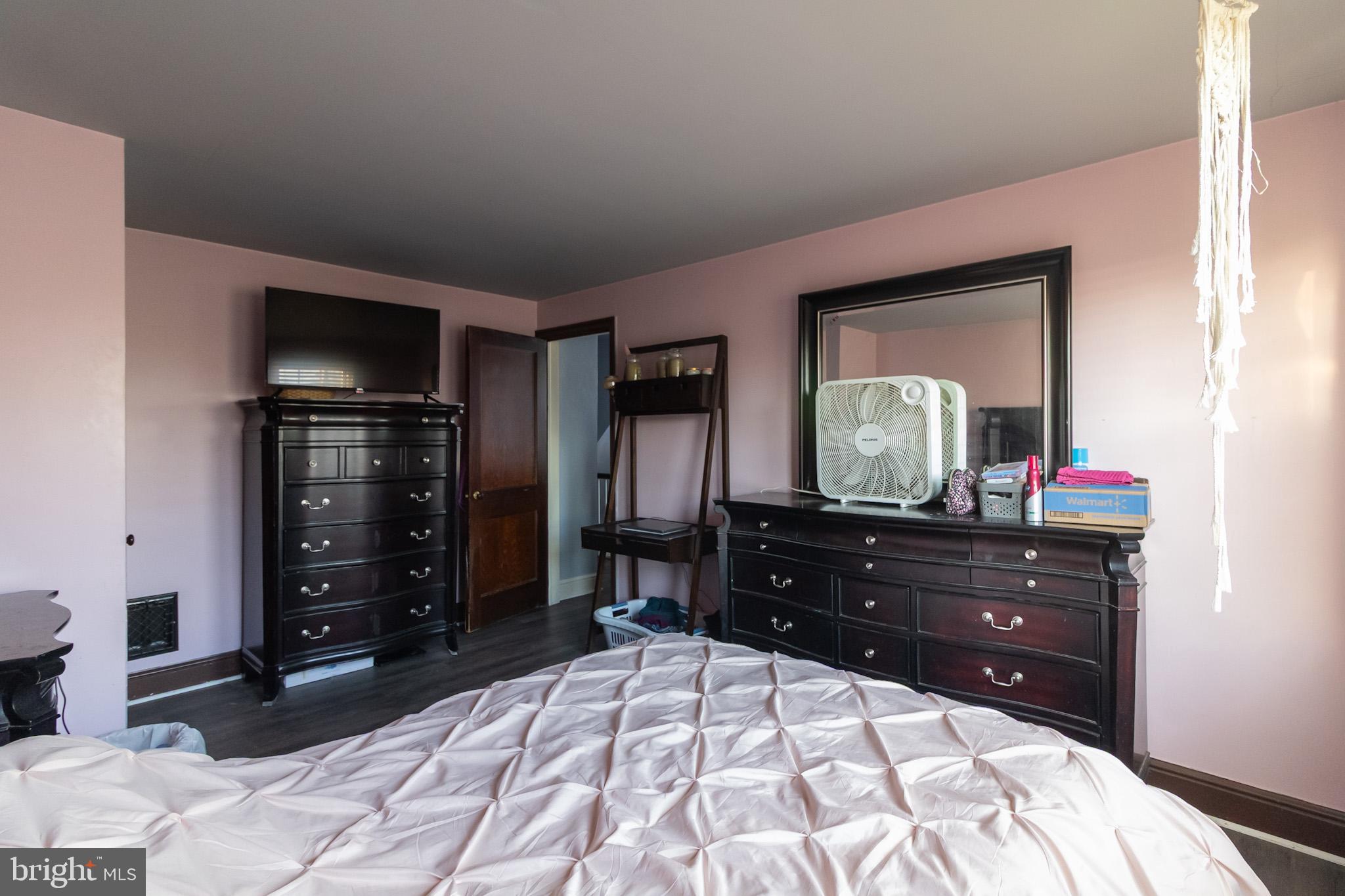 EAST YORK - Residential