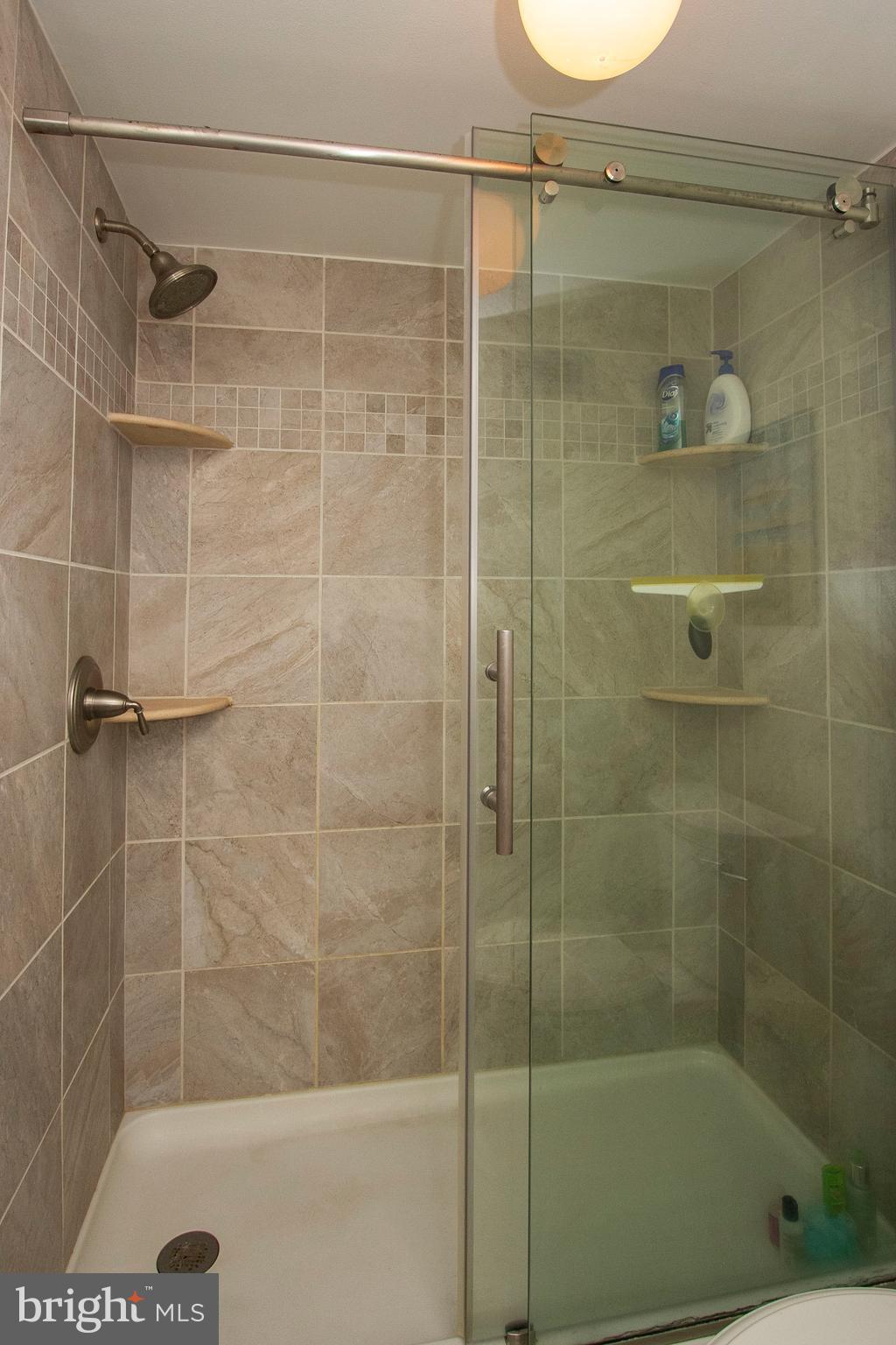 THE RIDGELY - Residential