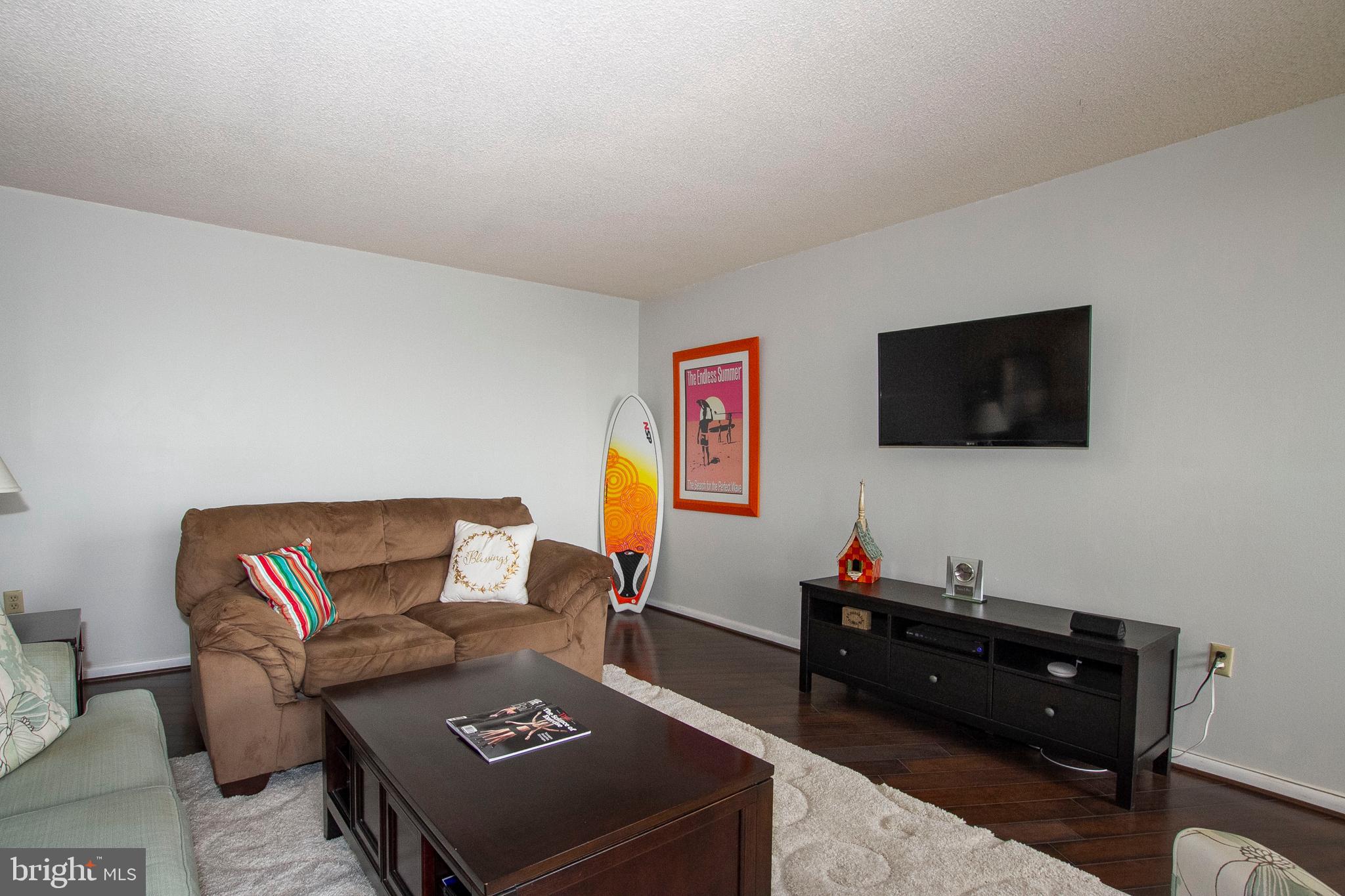 THE RIDGELY - Residential