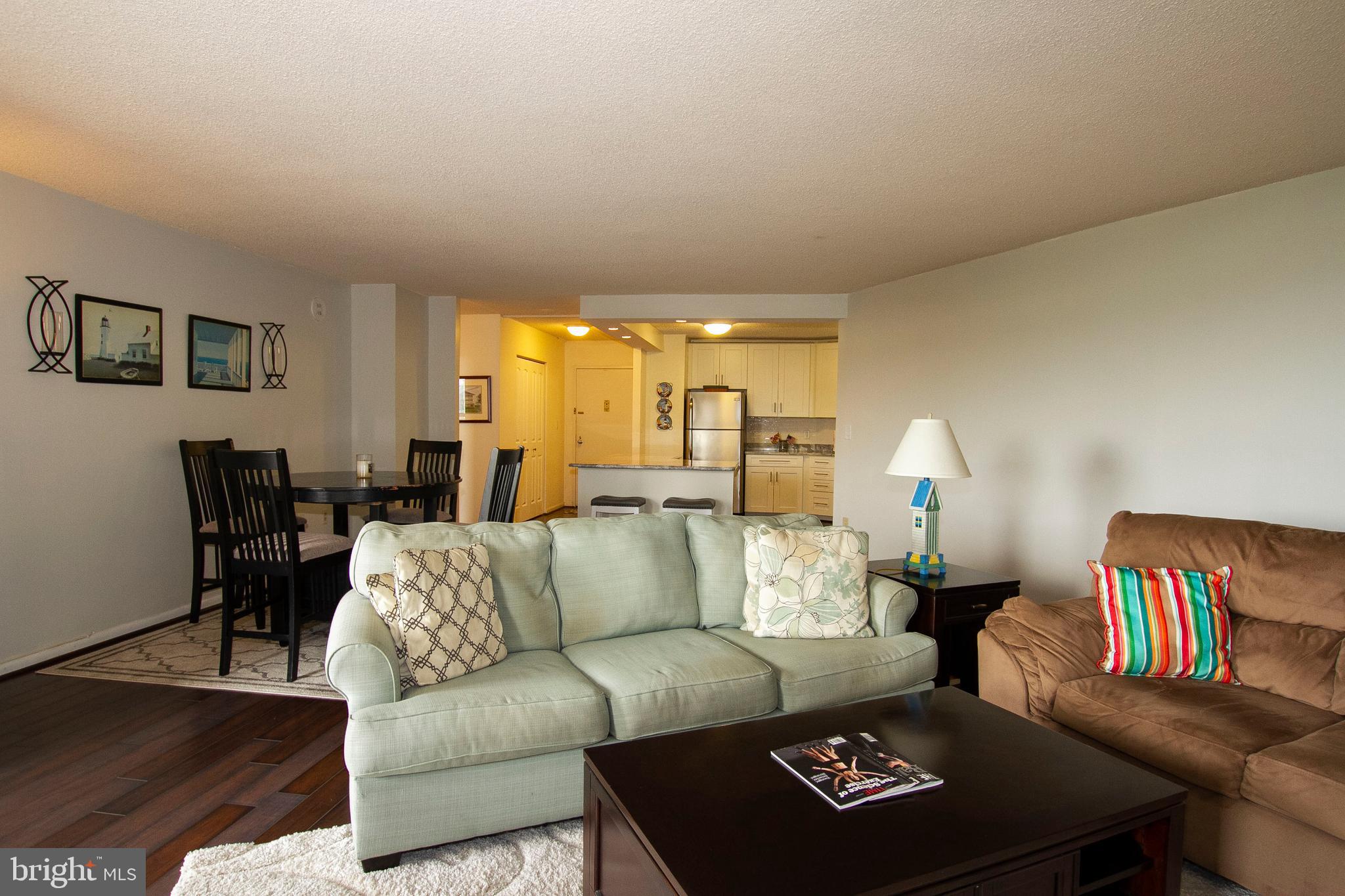 THE RIDGELY - Residential