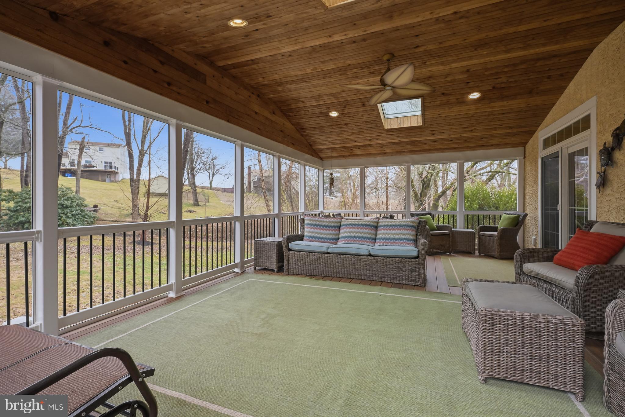 KEMBLESVILLE WEST - Residential