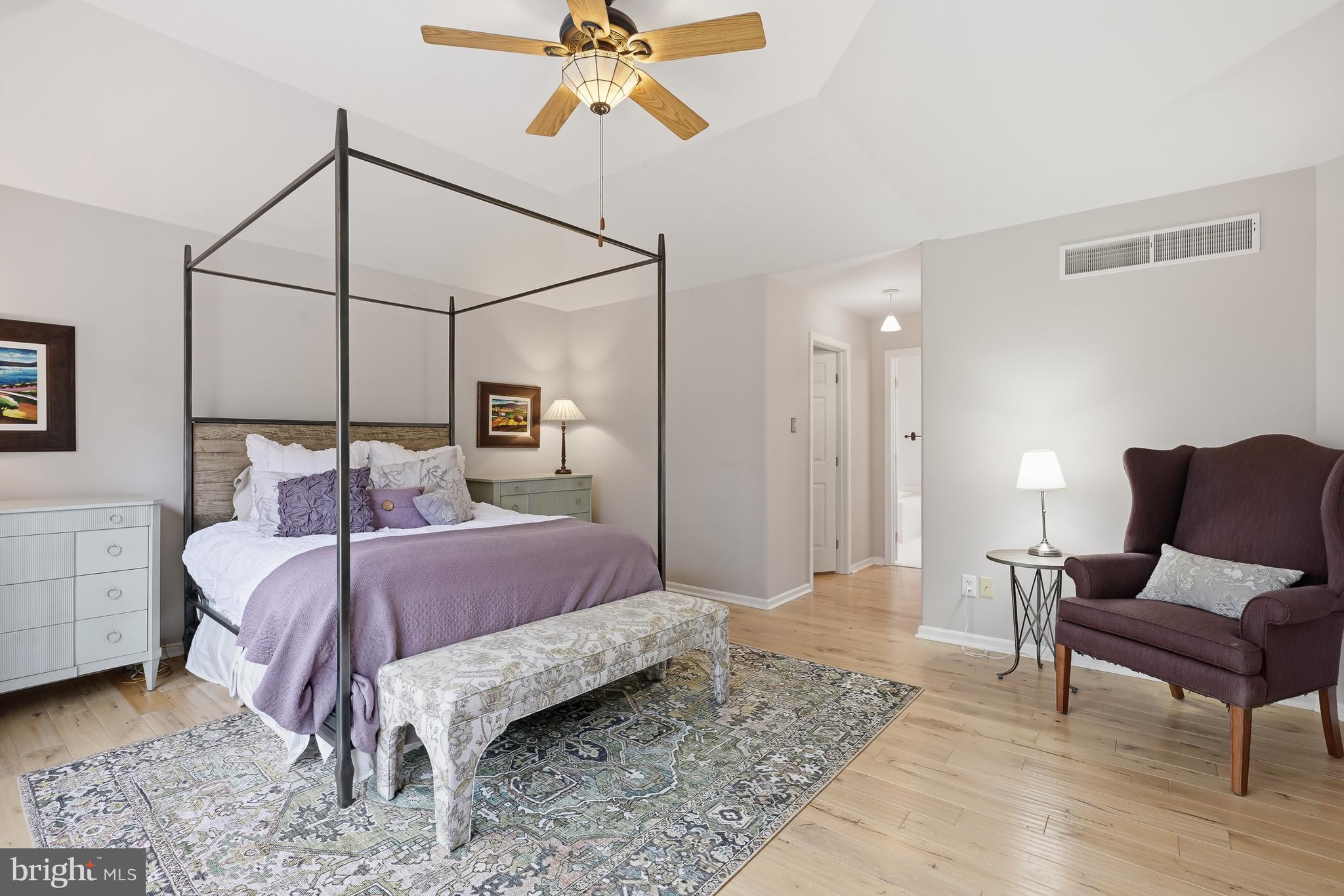 KEMBLESVILLE WEST - Residential