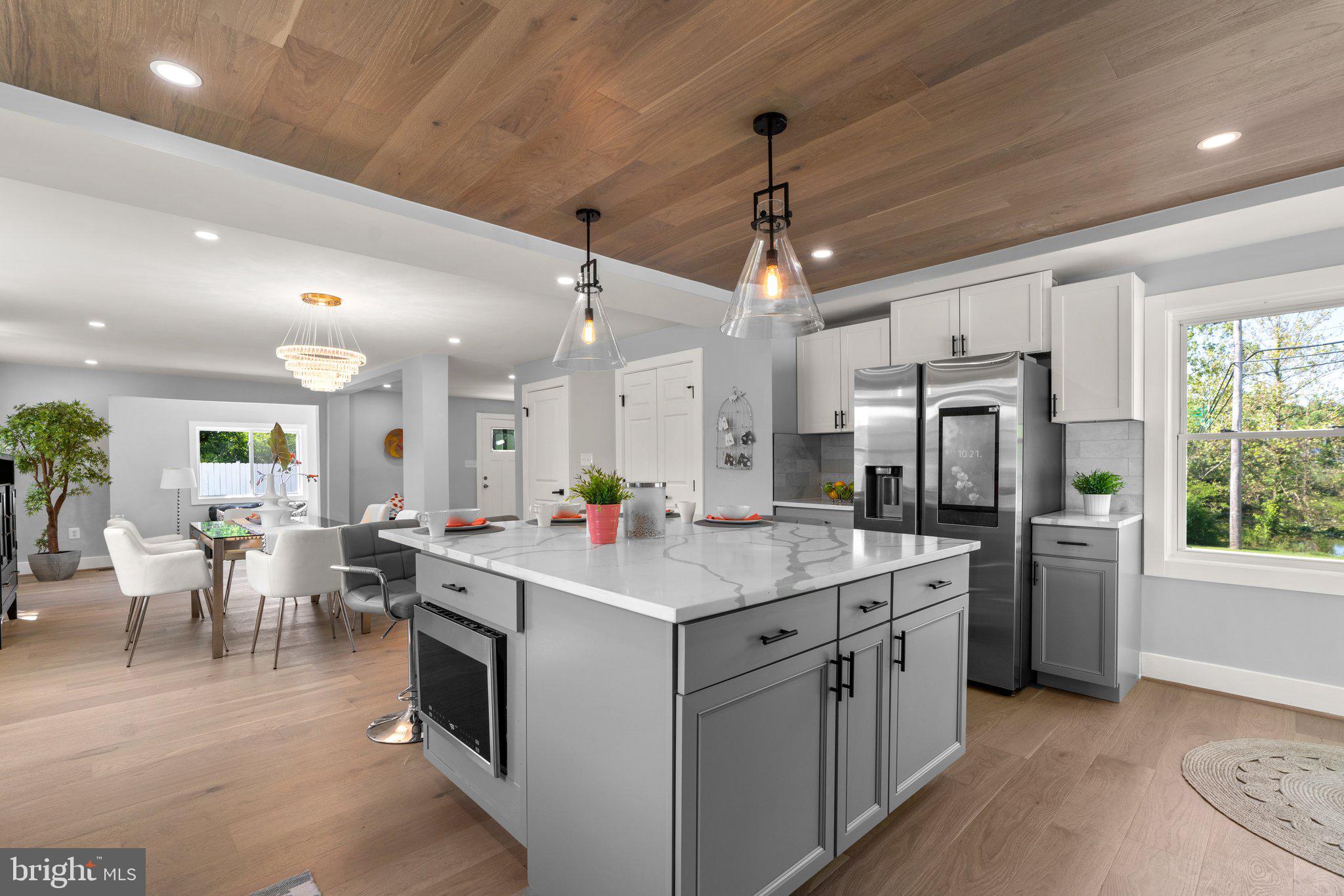 REGULARS - Residential