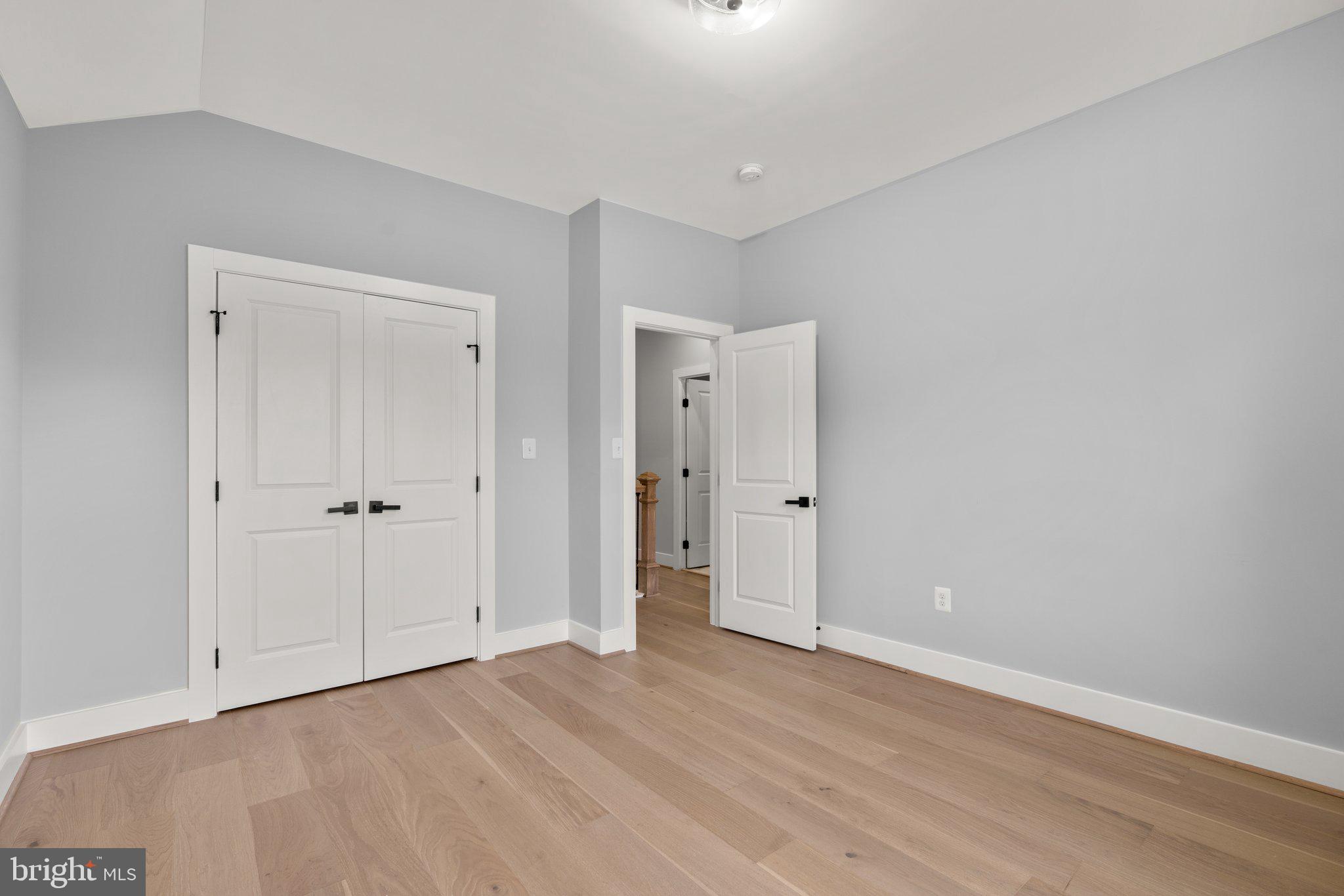 REGULARS - Residential