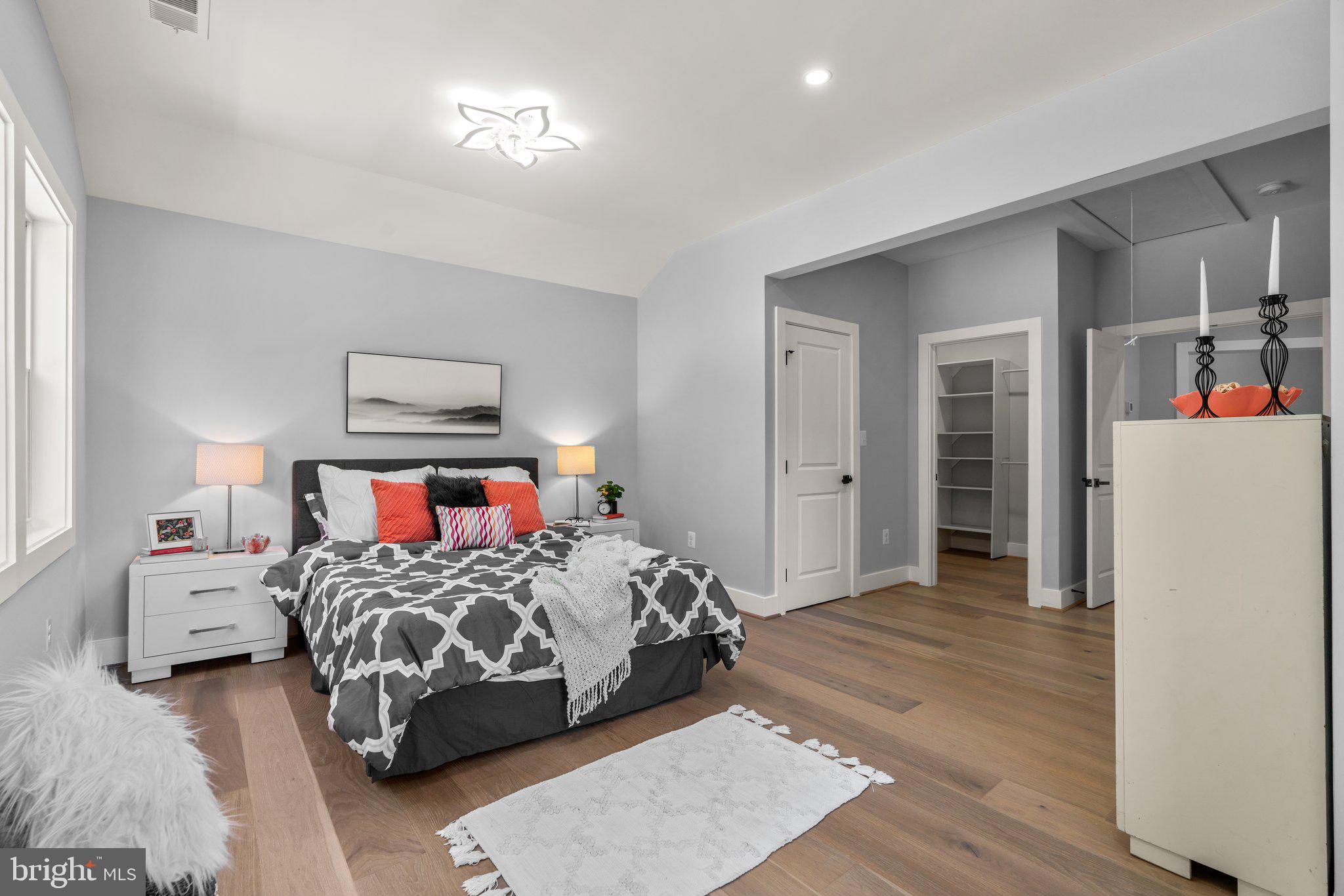 REGULARS - Residential