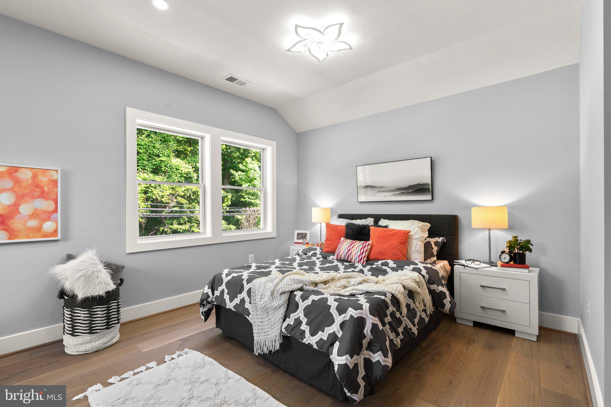 REGULARS - Residential