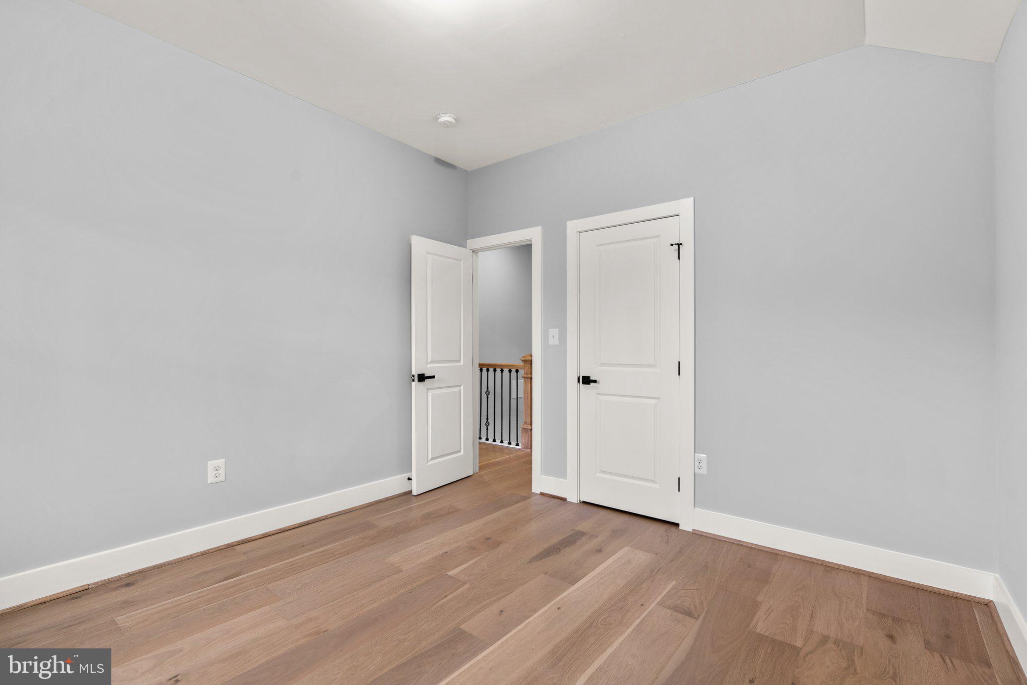 REGULARS - Residential