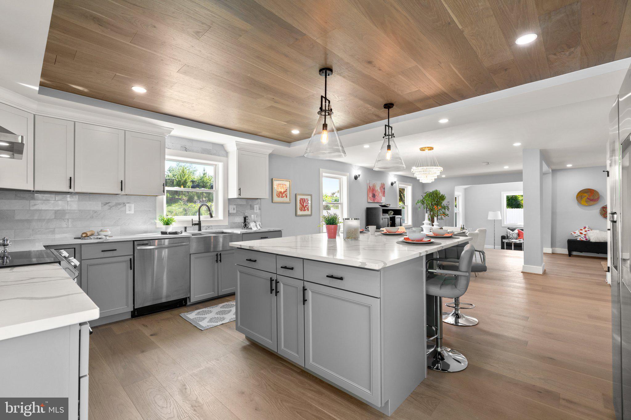 REGULARS - Residential