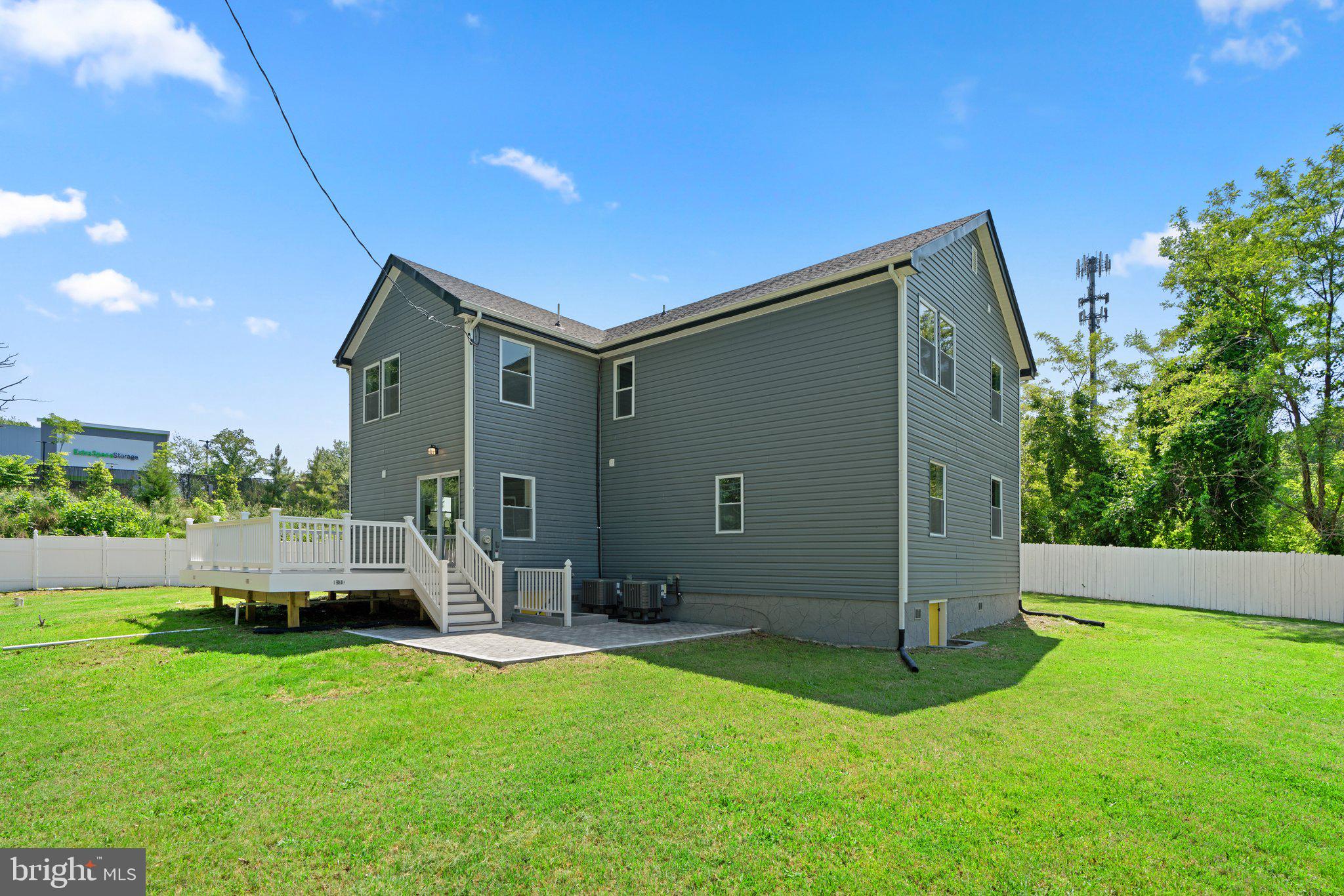 REGULARS - Residential