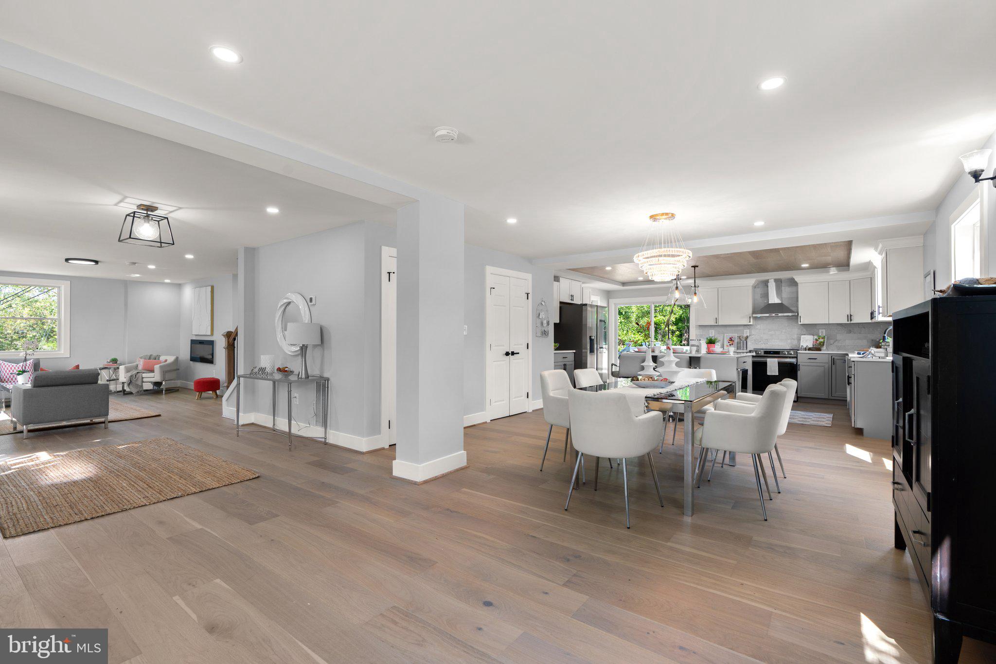 REGULARS - Residential