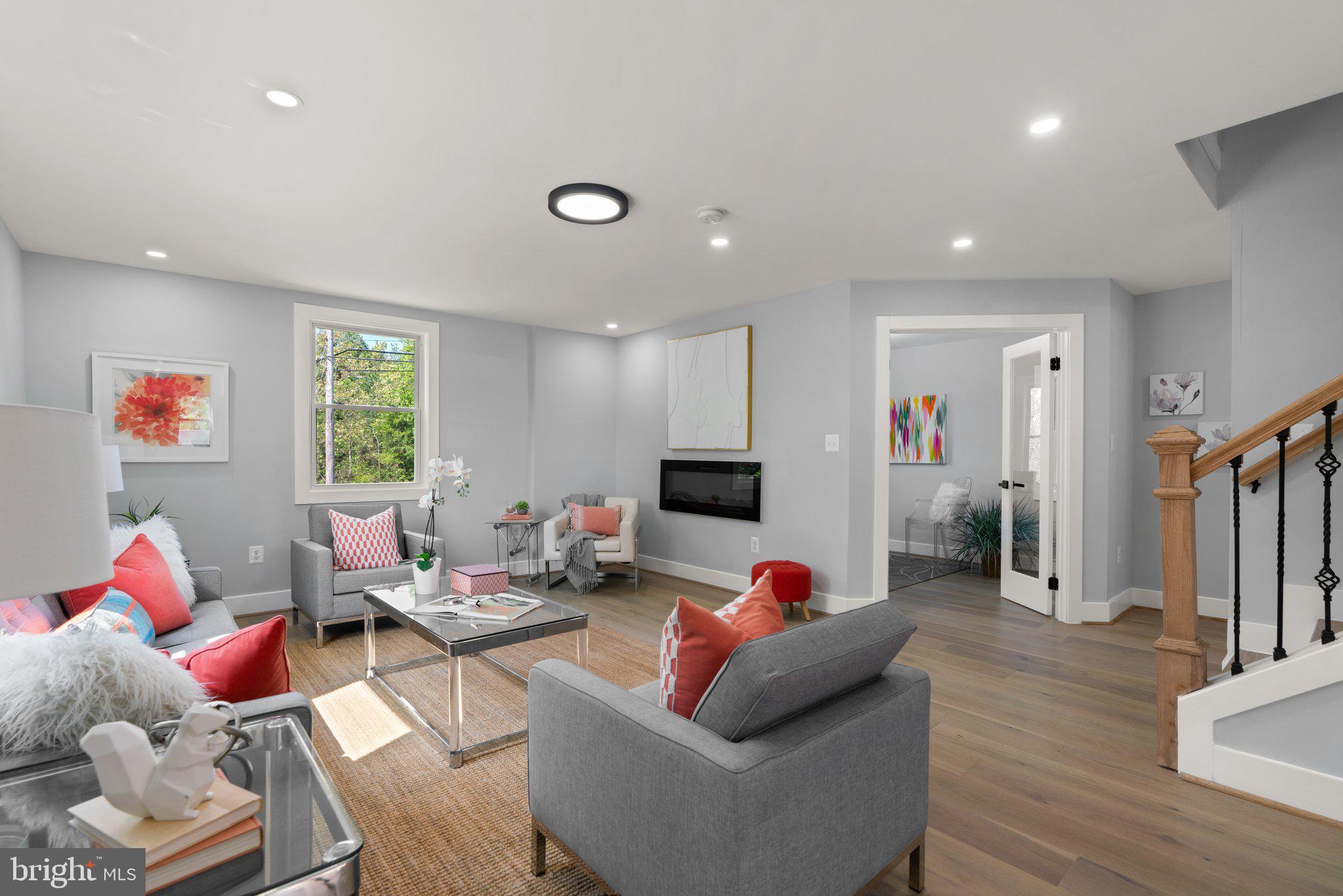 REGULARS - Residential