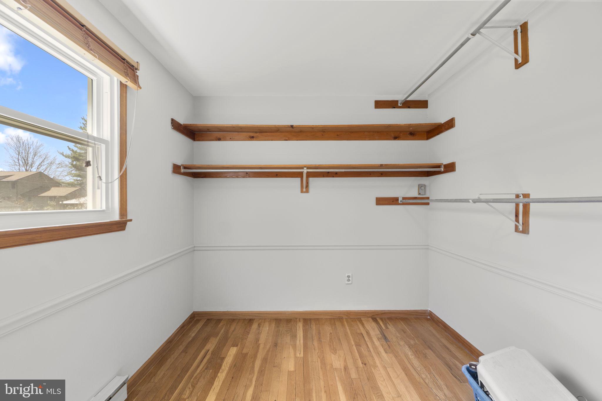 CATOCTIN MANOR - Residential