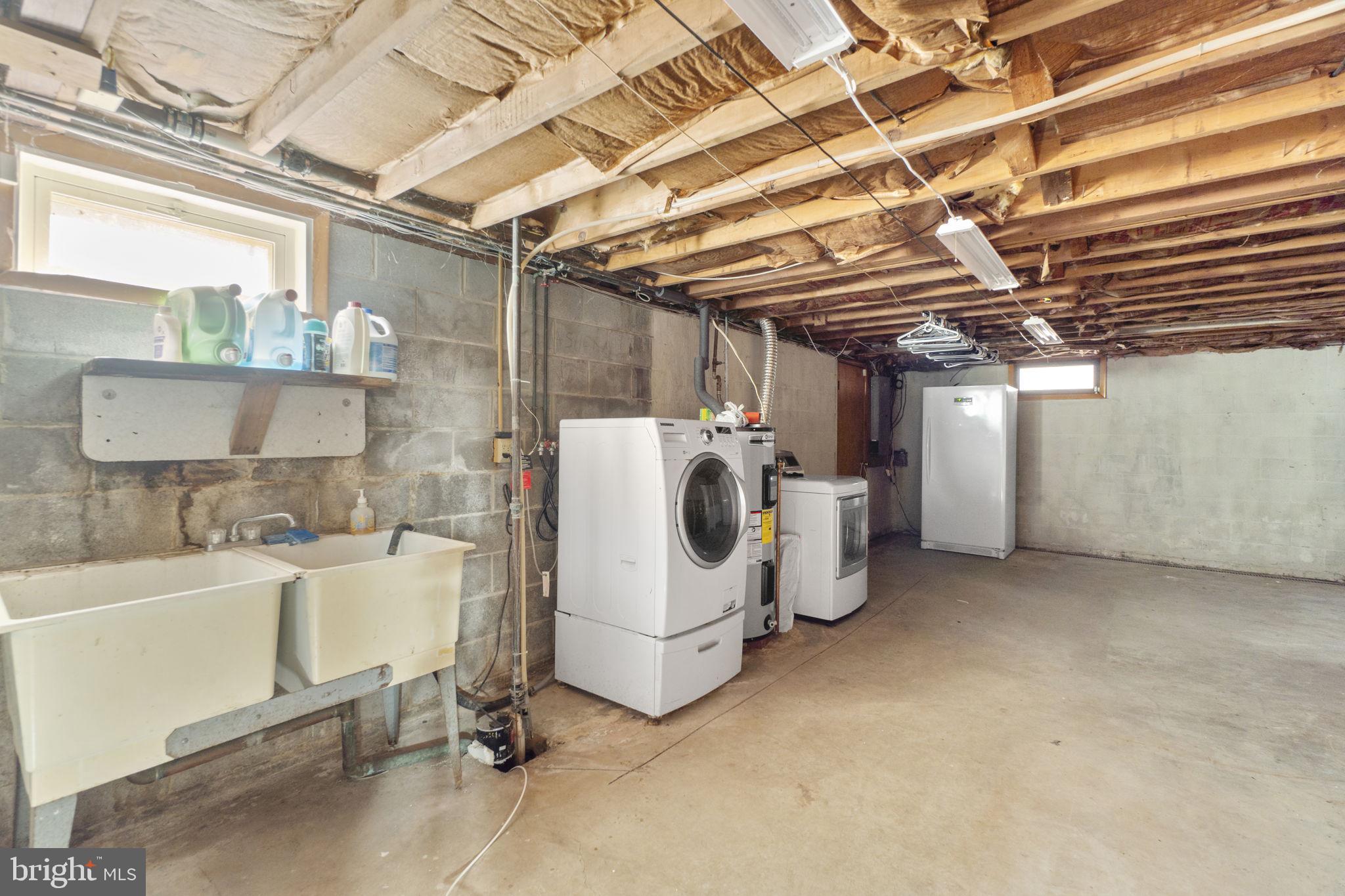 CATOCTIN MANOR - Residential