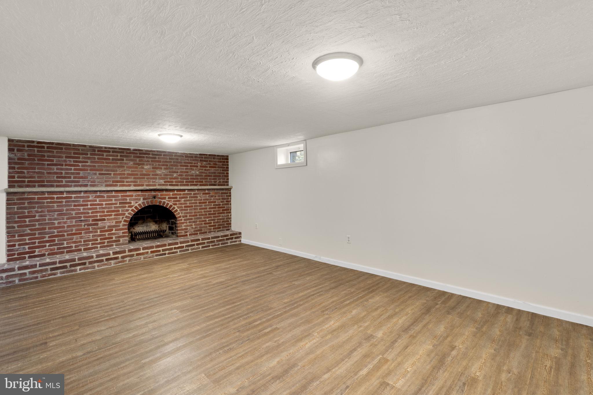 CATOCTIN MANOR - Residential