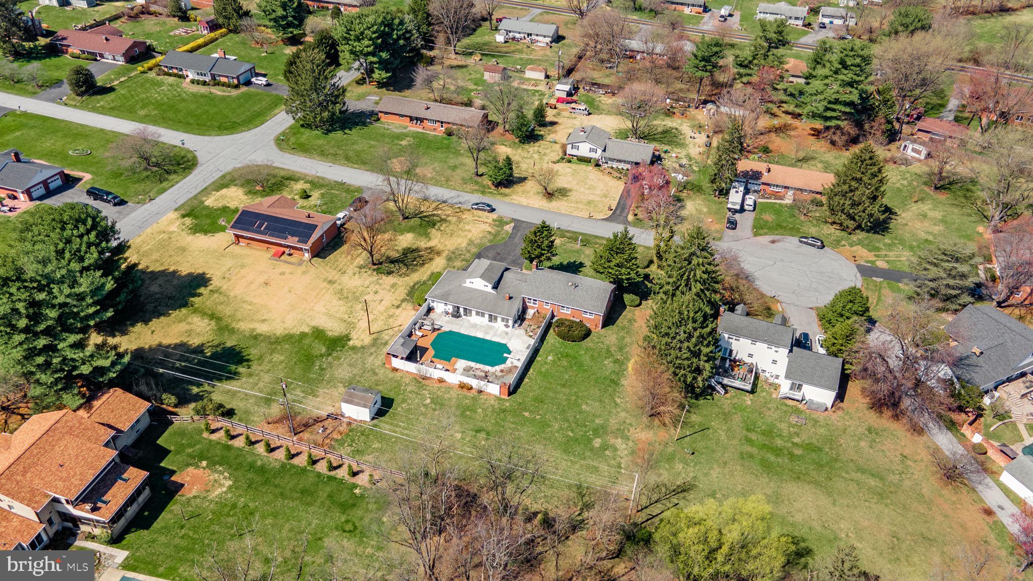 CATOCTIN MANOR - Residential