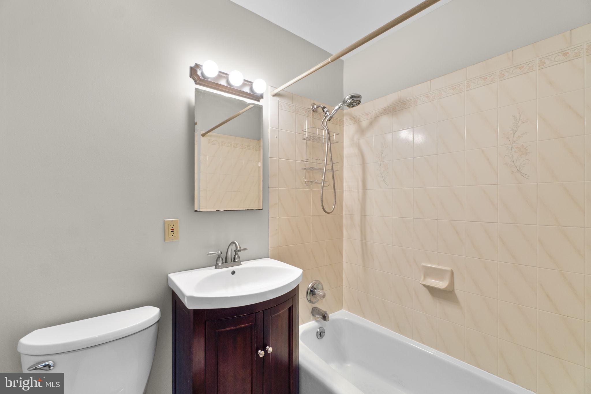 CATOCTIN MANOR - Residential