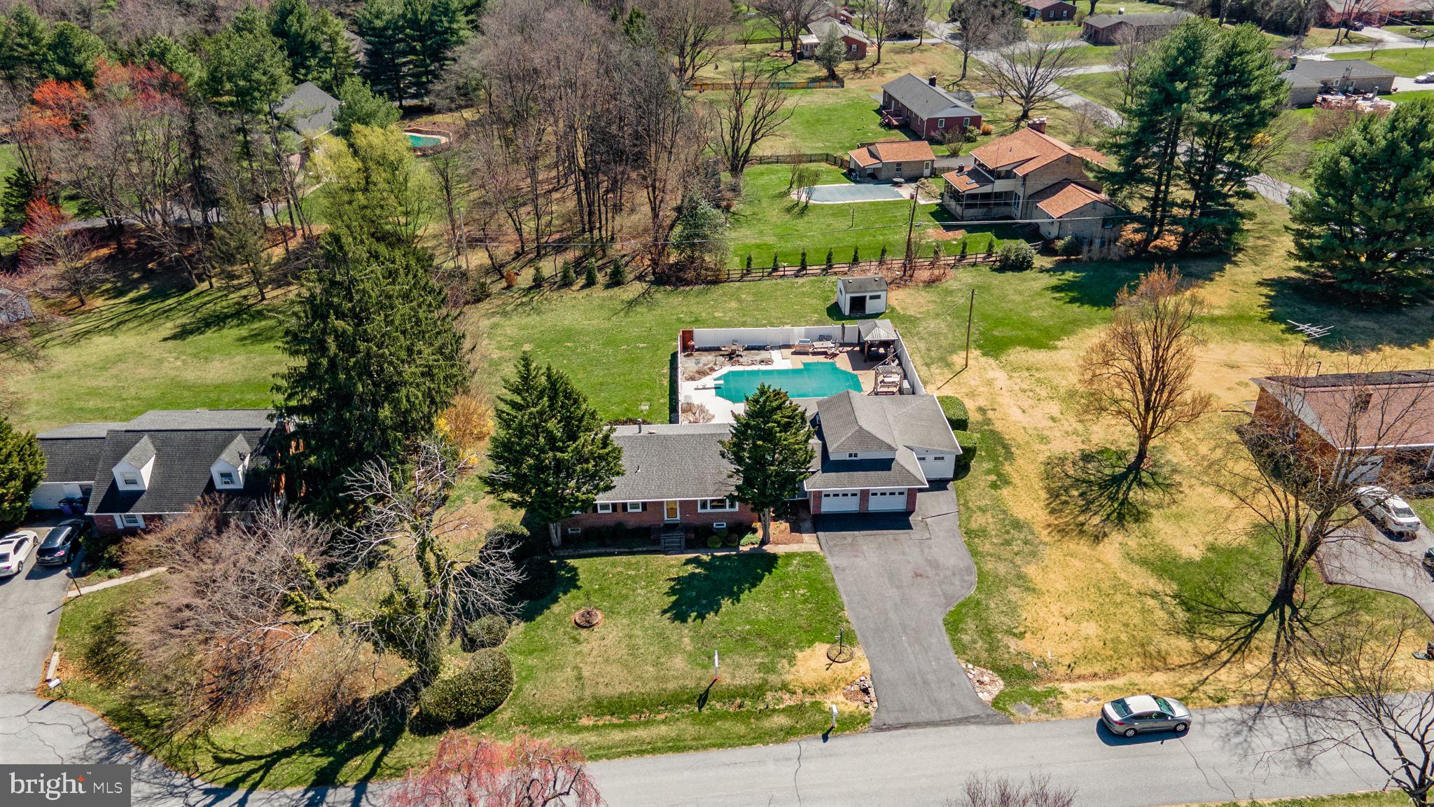 CATOCTIN MANOR - Residential