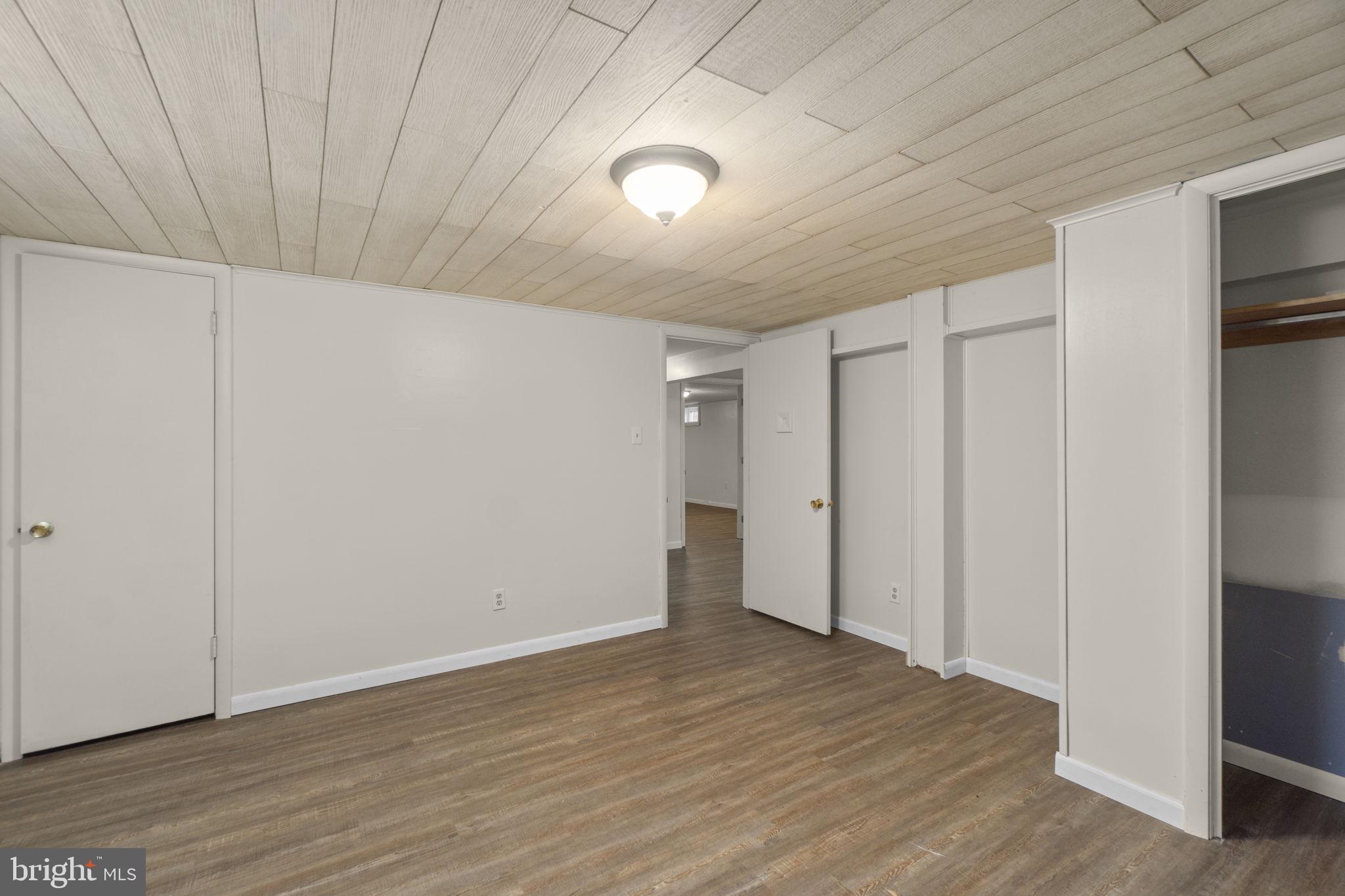 CATOCTIN MANOR - Residential