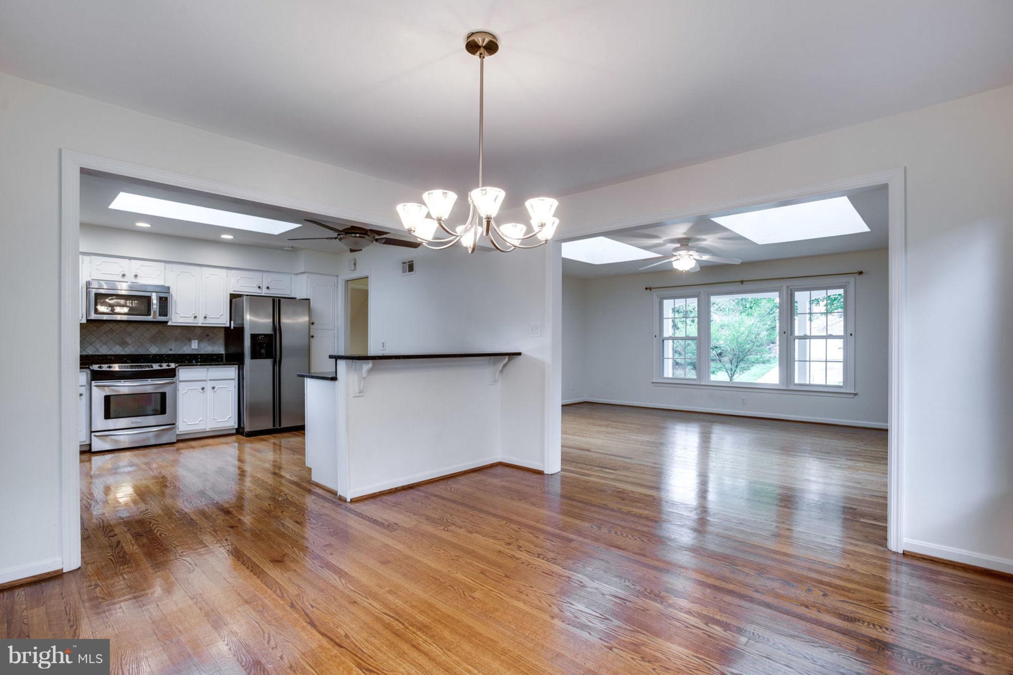 KENWOOD PARK - Residential Lease