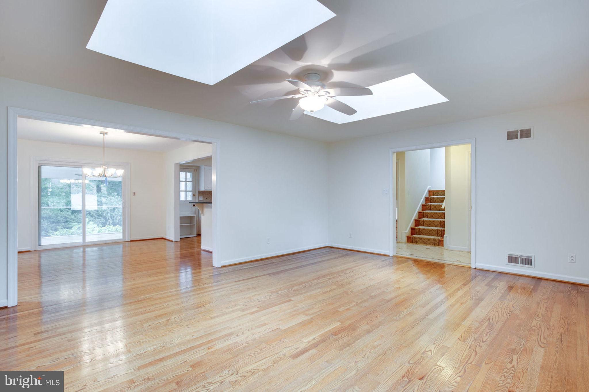 KENWOOD PARK - Residential Lease