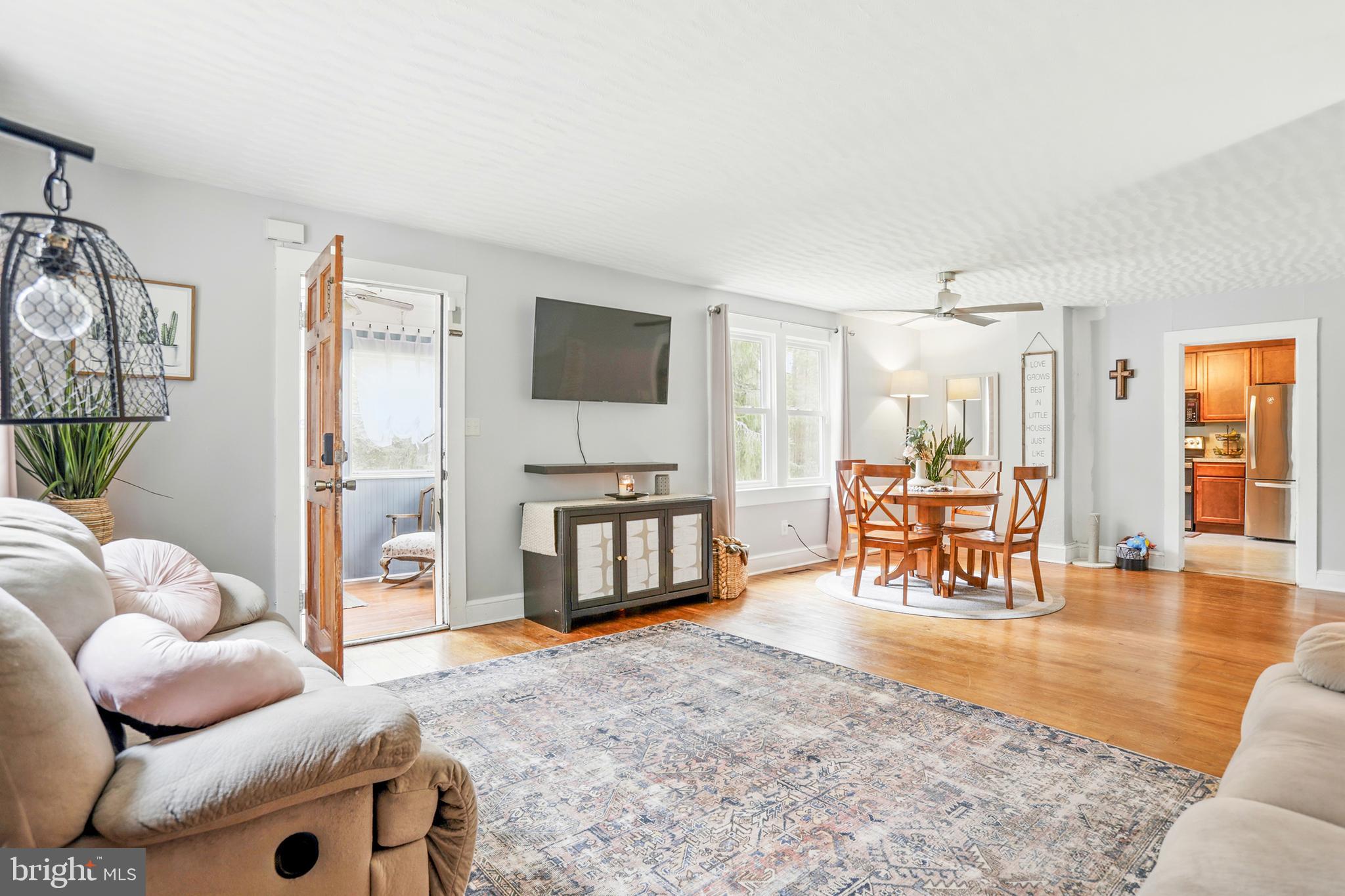 MATHIAS POINT - Residential