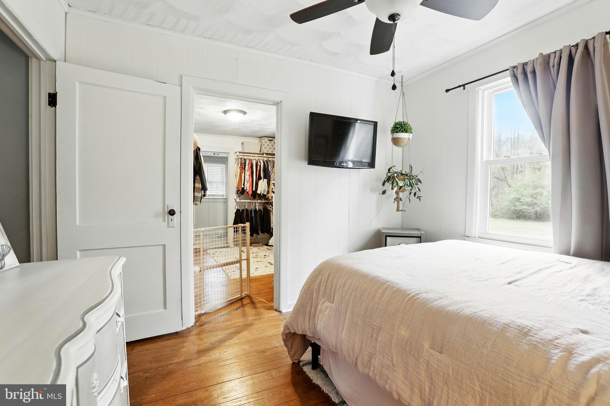 MATHIAS POINT - Residential