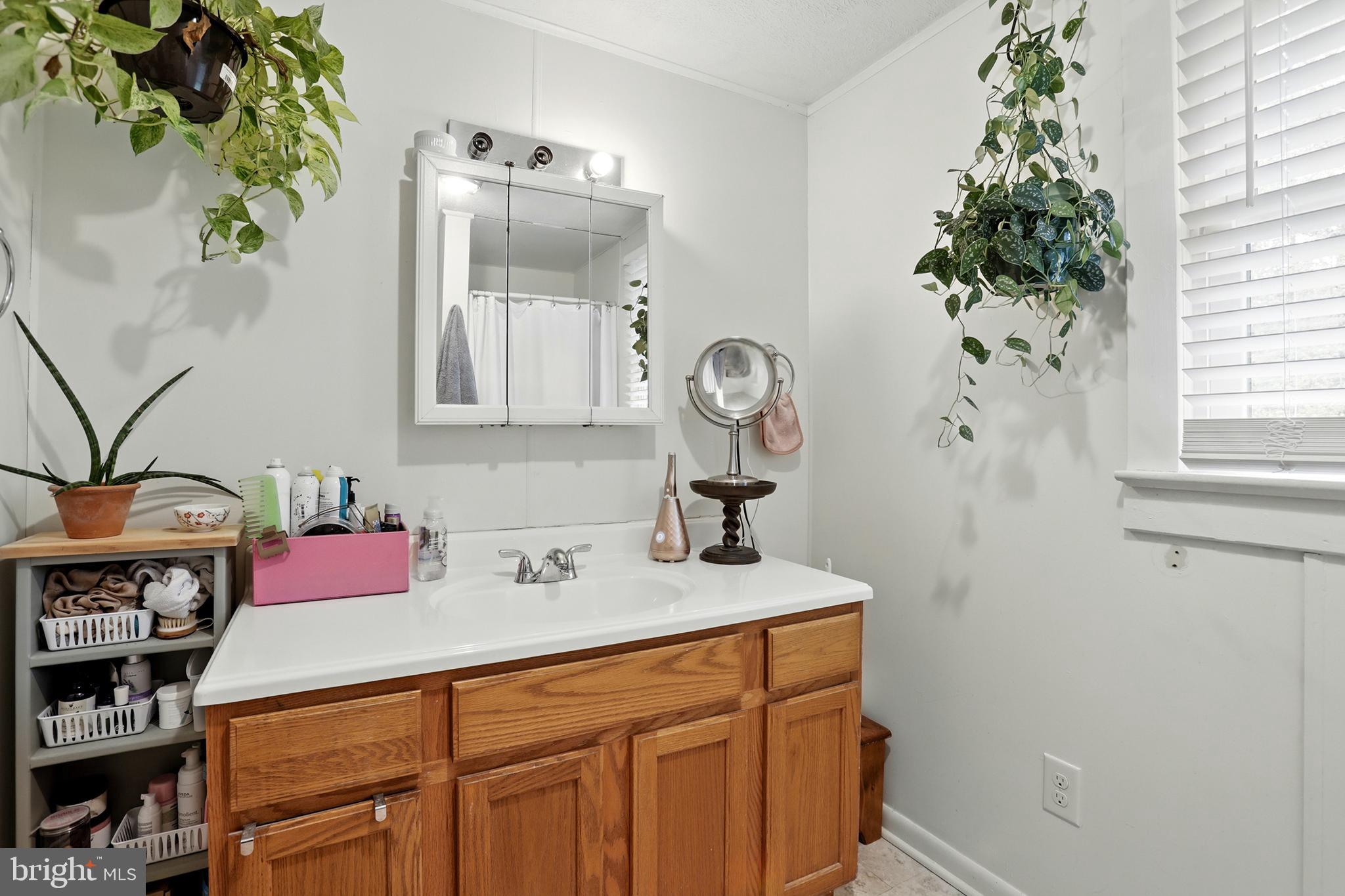 MATHIAS POINT - Residential