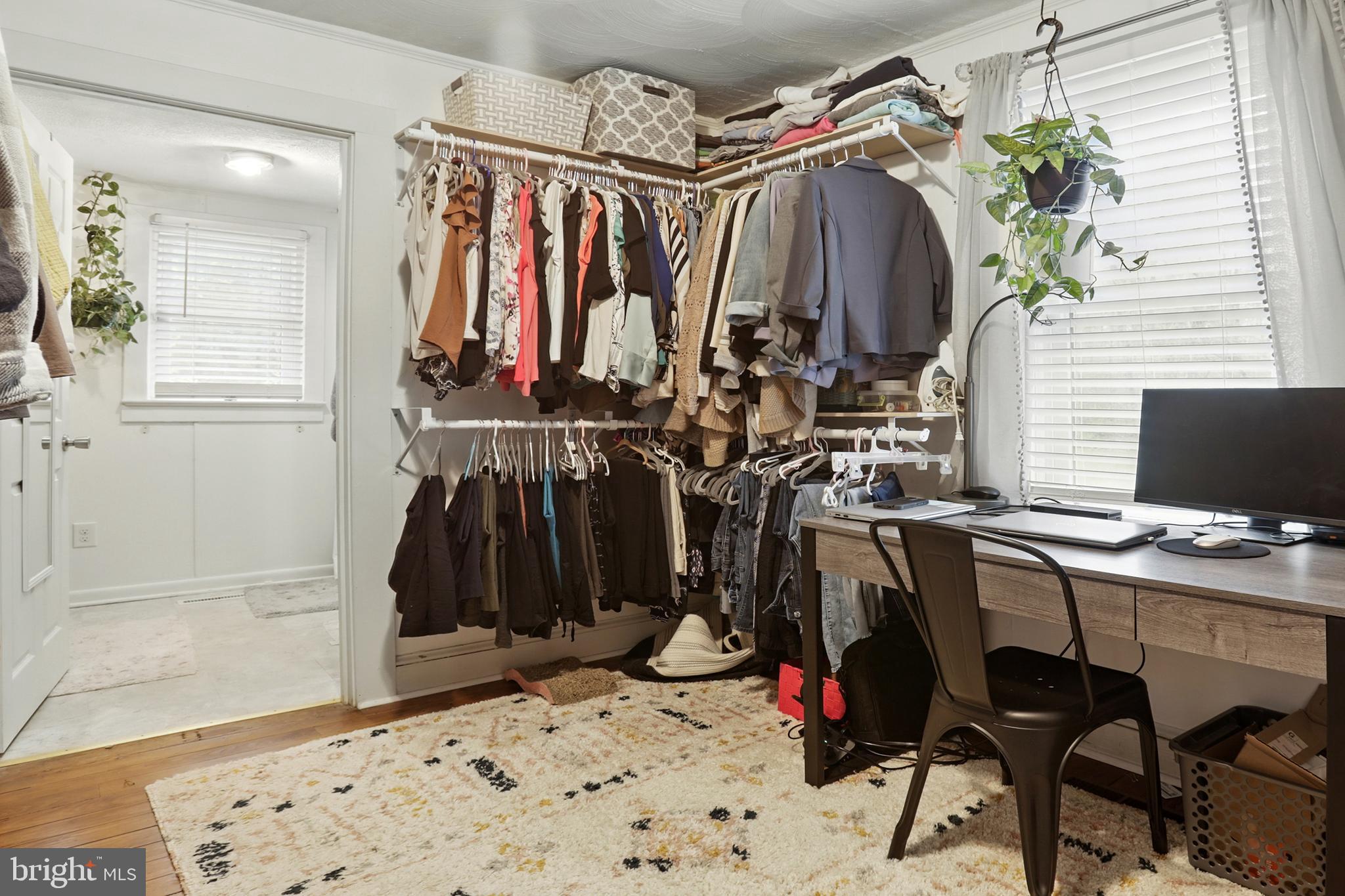 MATHIAS POINT - Residential