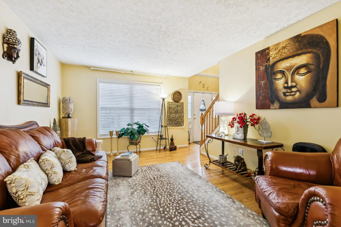 ESSEX SOUTH - Residential