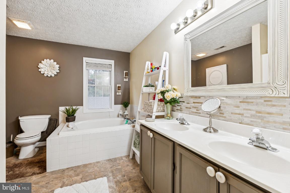 ESSEX SOUTH - Residential