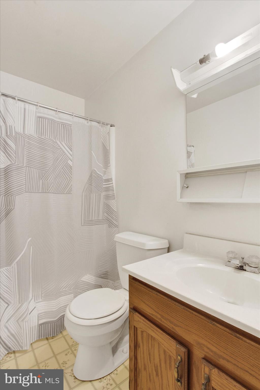 LAKE MEADE - Residential