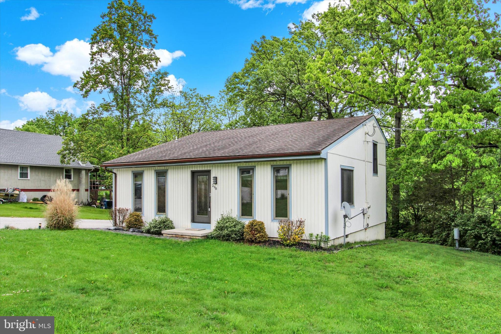 LAKE MEADE - Residential