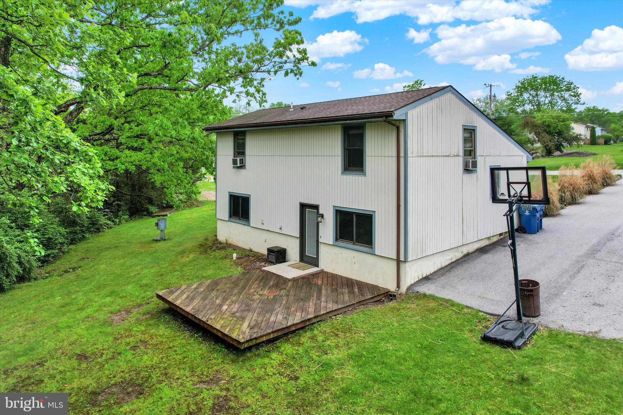 LAKE MEADE - Residential