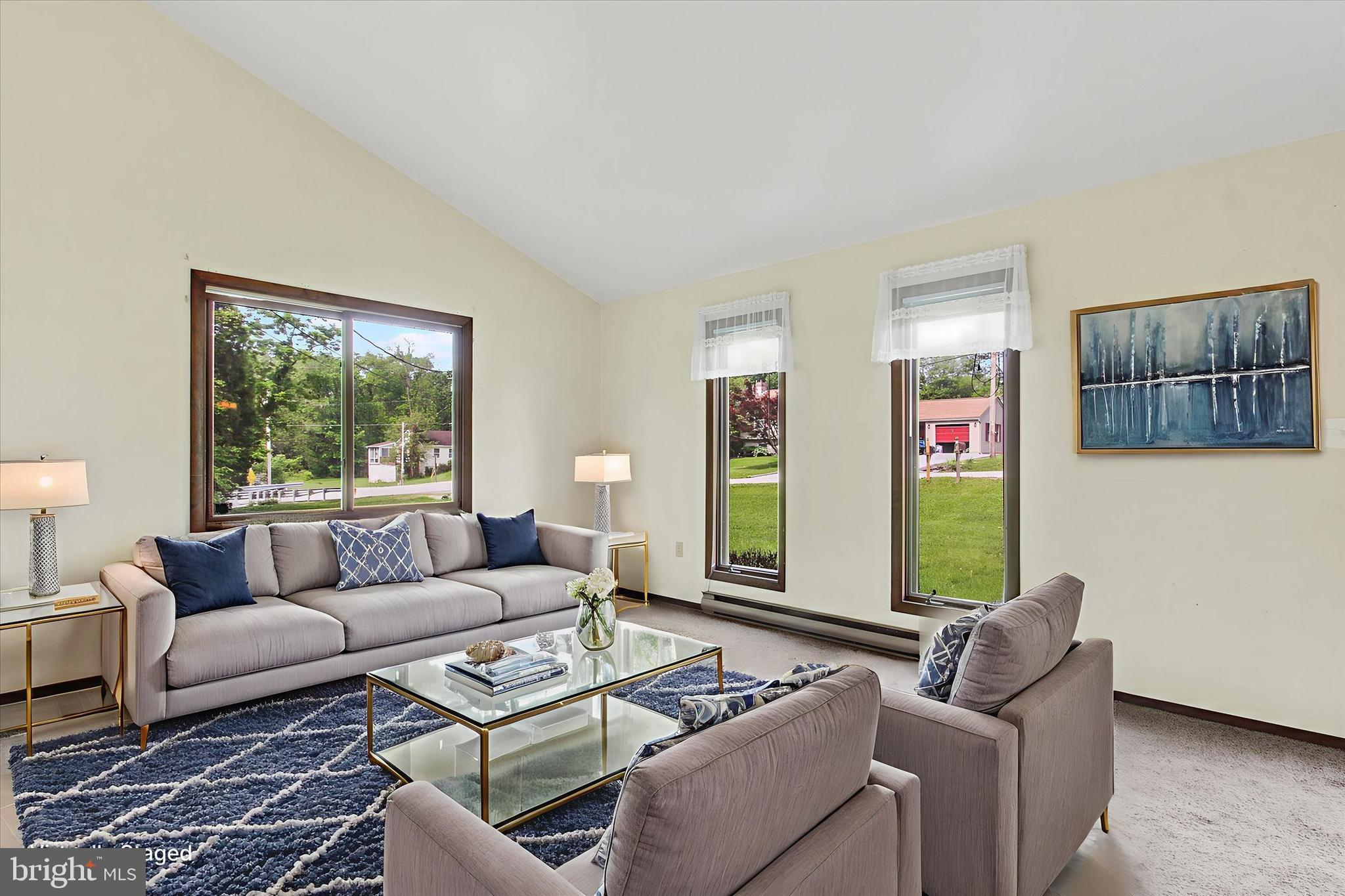 LAKE MEADE - Residential