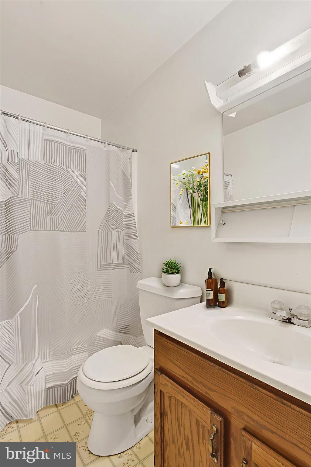 LAKE MEADE - Residential