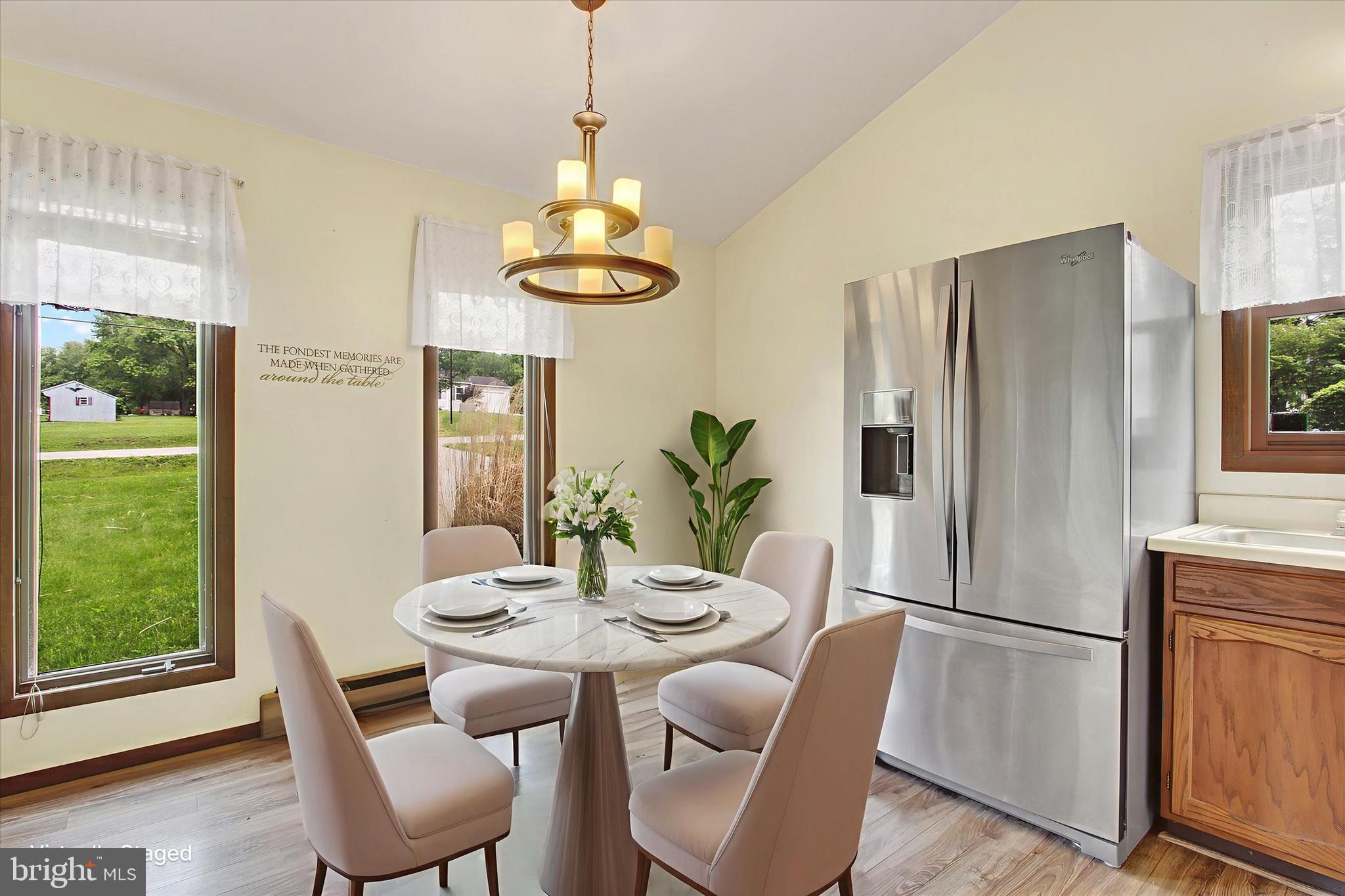 LAKE MEADE - Residential