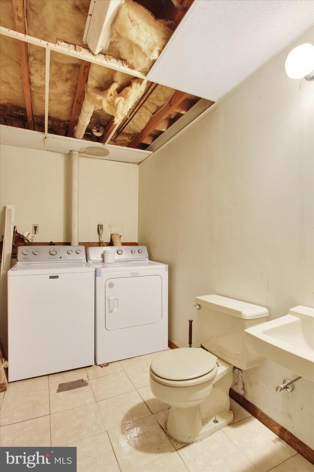 LAKE MEADE - Residential