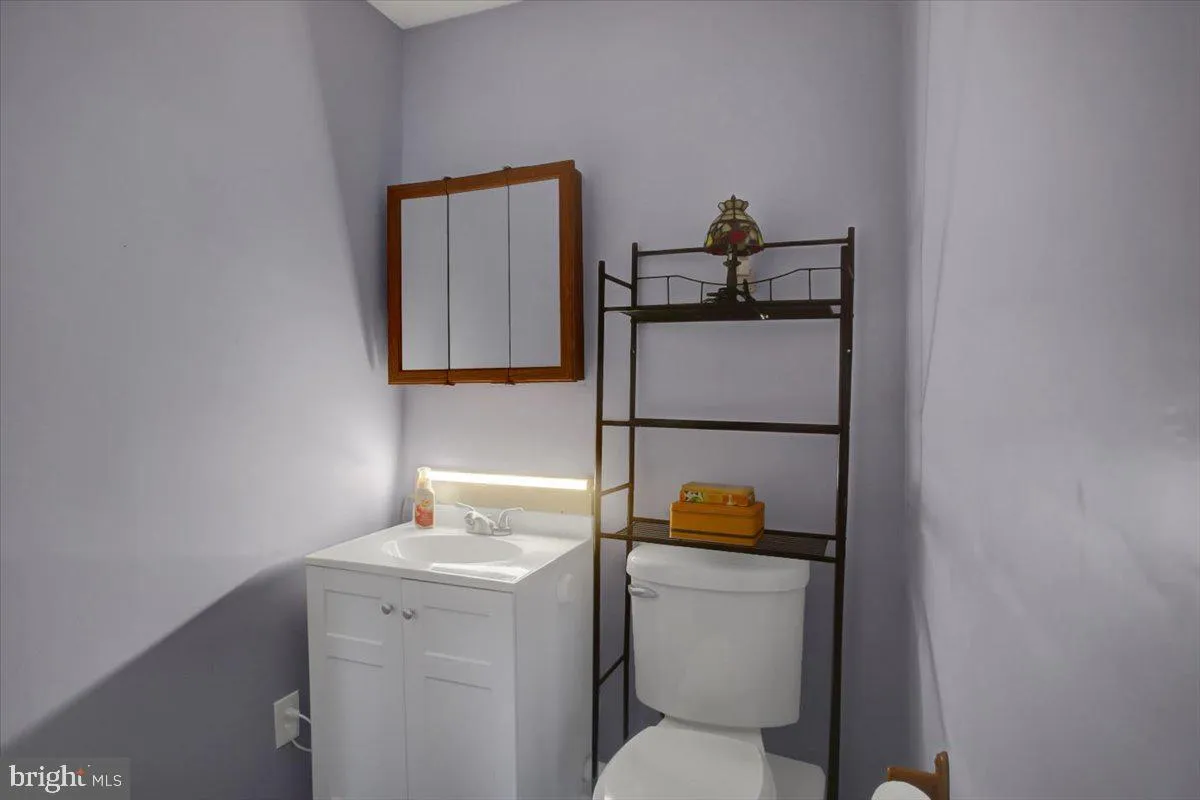 Chambersburg, Pennsylvania 17202, United States, 3 Bedrooms Bedrooms, ,4 BathroomsBathrooms,Residential,Active,95889