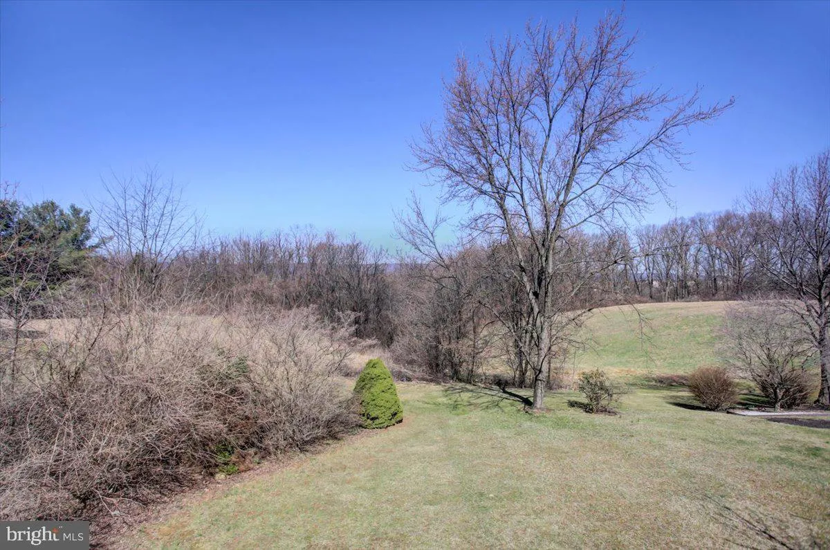 Chambersburg, Pennsylvania 17202, United States, 3 Bedrooms Bedrooms, ,4 BathroomsBathrooms,Residential,Active,95889