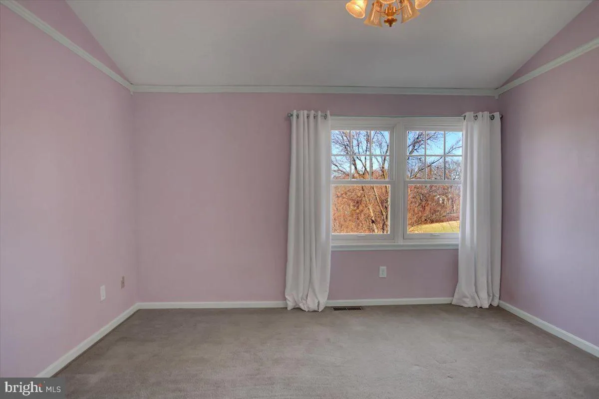 Chambersburg, Pennsylvania 17202, United States, 3 Bedrooms Bedrooms, ,4 BathroomsBathrooms,Residential,Active,95889