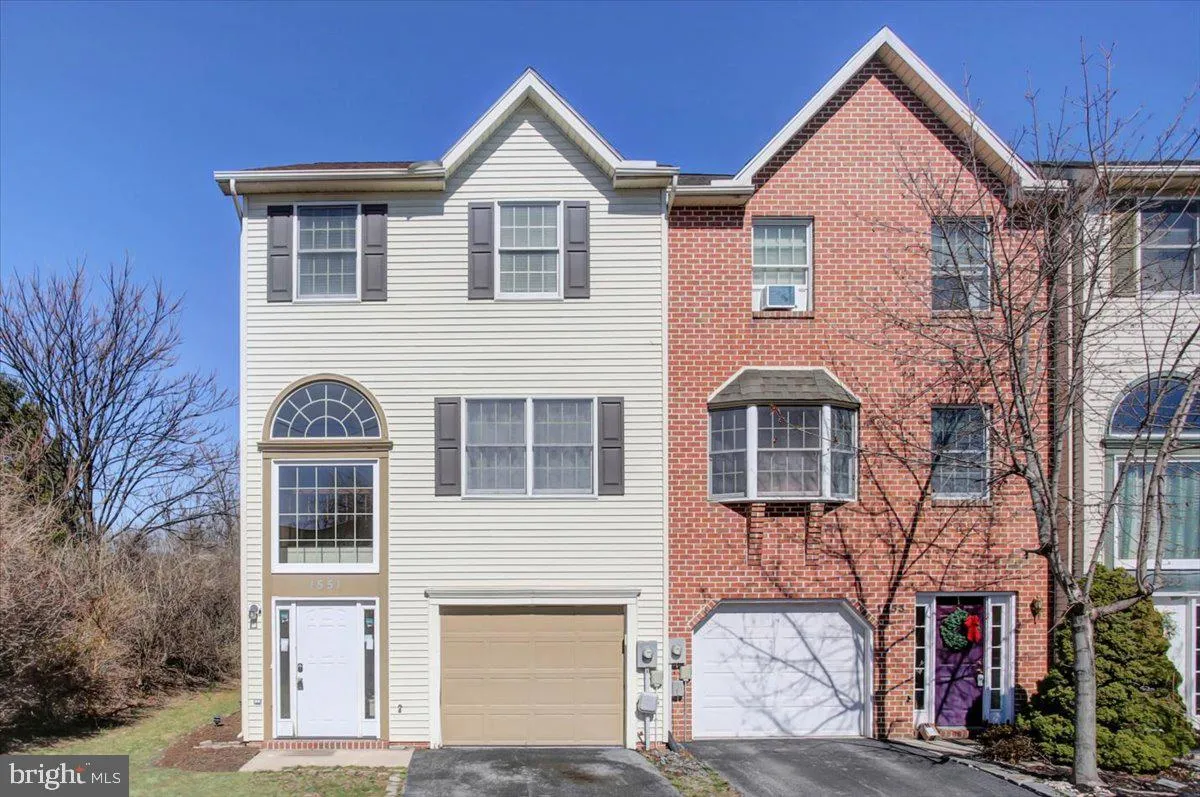 Chambersburg, Pennsylvania 17202, United States, 3 Bedrooms Bedrooms, ,4 BathroomsBathrooms,Residential,Active,95889