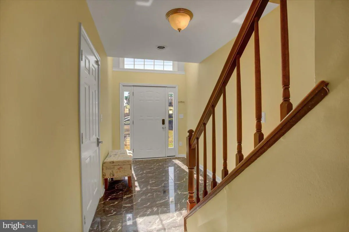 Chambersburg, Pennsylvania 17202, United States, 3 Bedrooms Bedrooms, ,4 BathroomsBathrooms,Residential,Active,95889