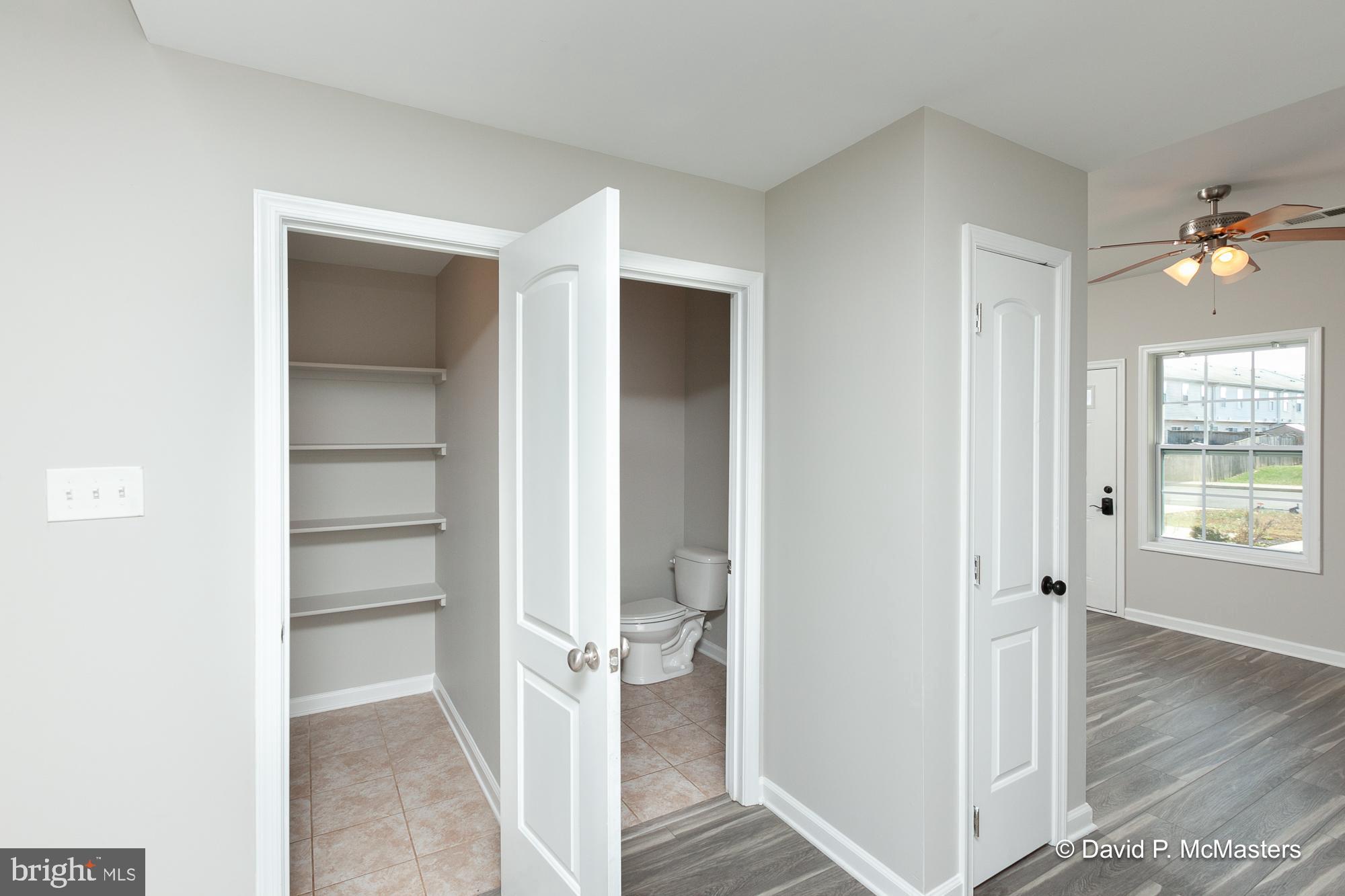 TOWNES OF RIDGEWAY - Residential