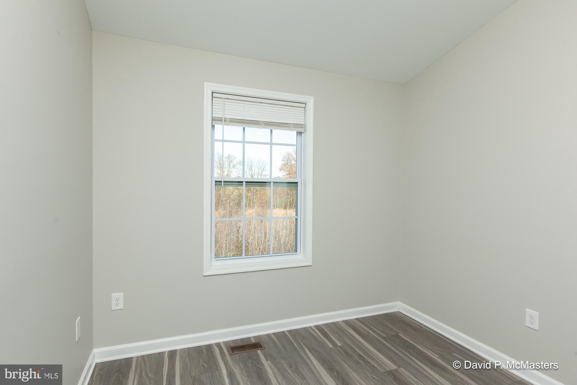 TOWNES OF RIDGEWAY - Residential