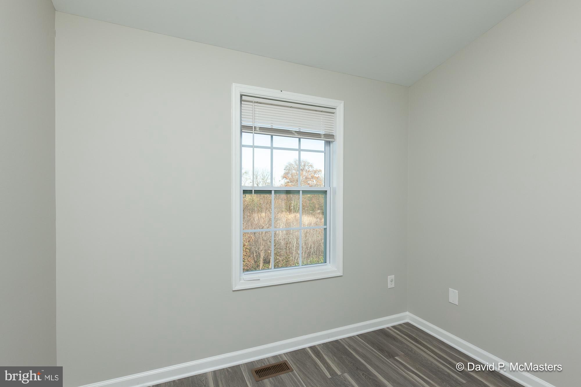 TOWNES OF RIDGEWAY - Residential