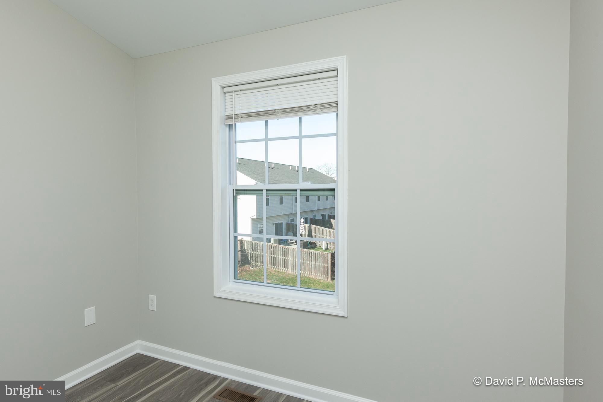 TOWNES OF RIDGEWAY - Residential