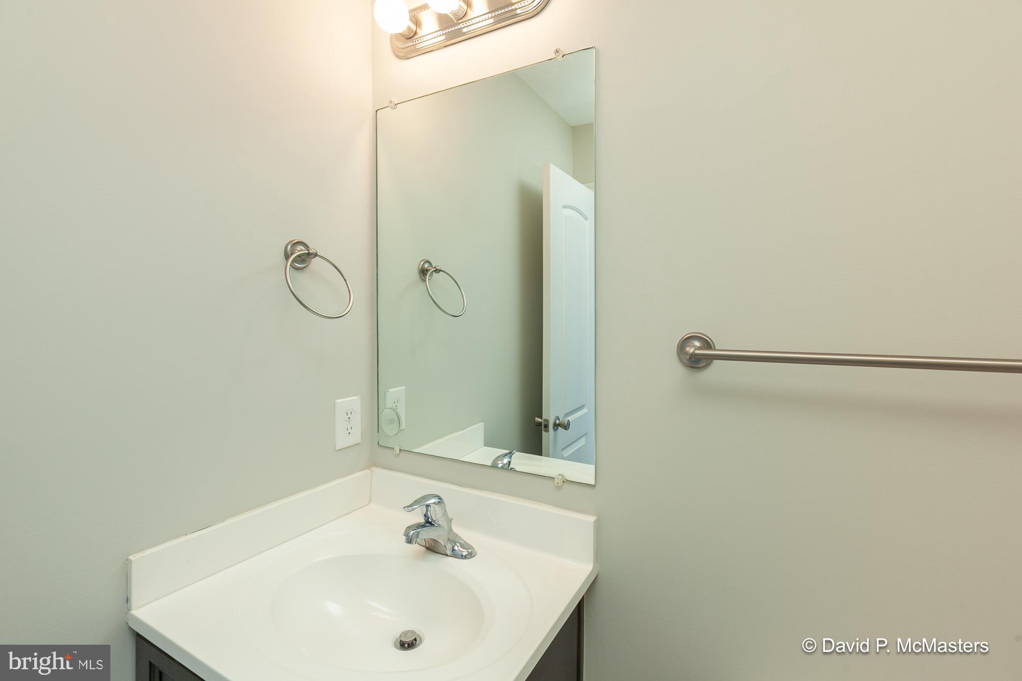 TOWNES OF RIDGEWAY - Residential