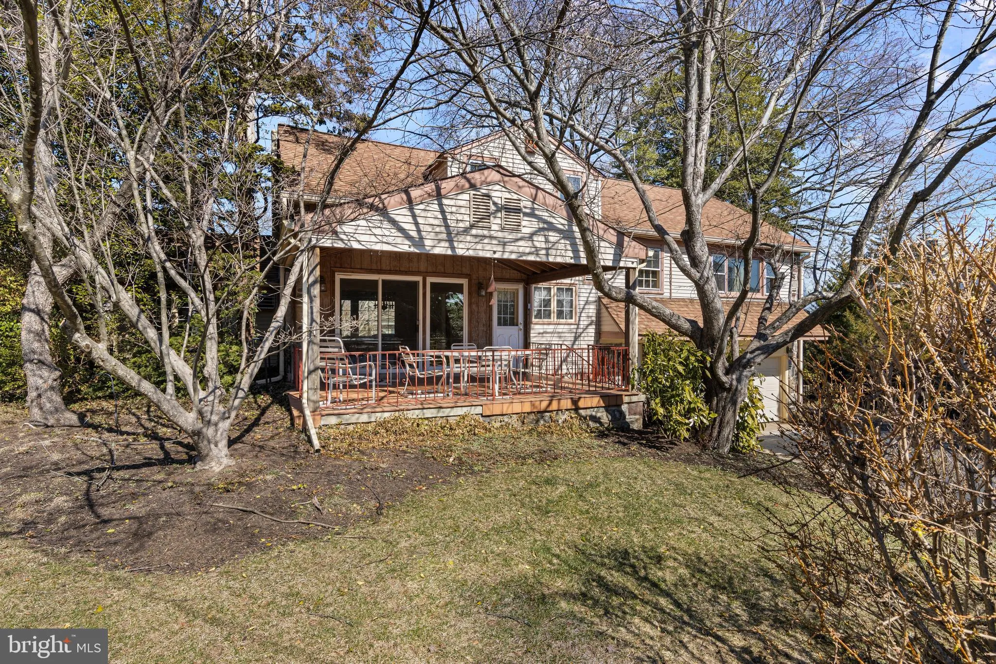 Wynnewood, Pennsylvania 19096, United States, 3 Bedrooms Bedrooms, ,2 BathroomsBathrooms,Residential,Pending,87918