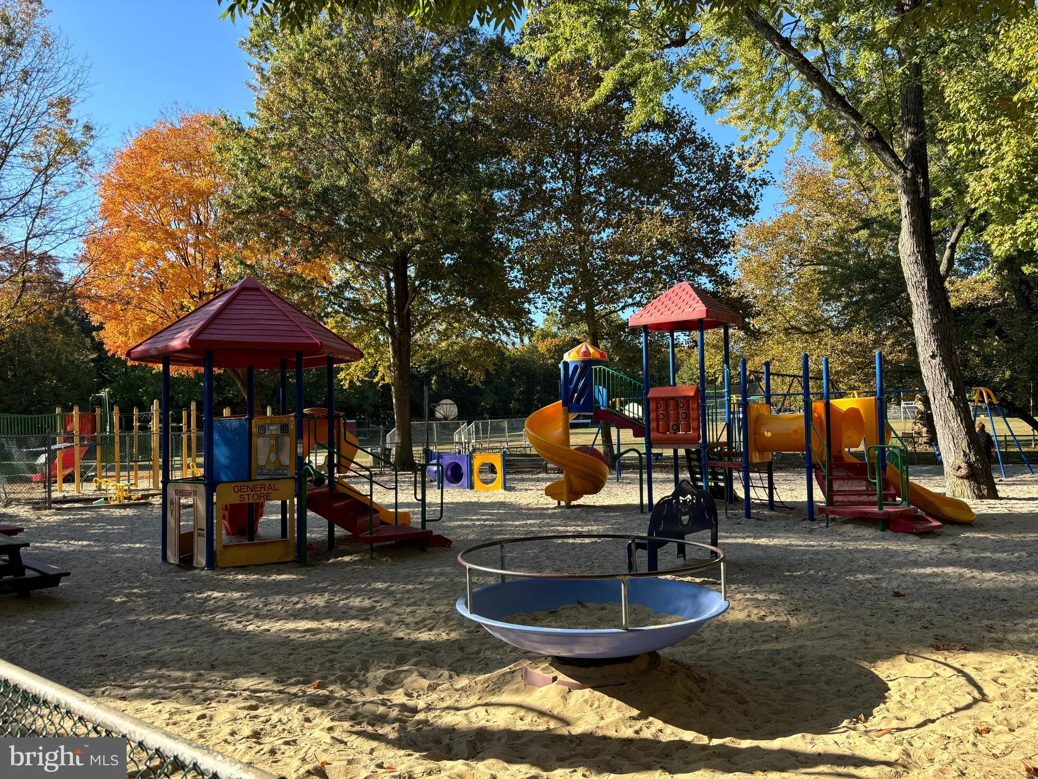 Wynnewood, Pennsylvania 19096, United States, 3 Bedrooms Bedrooms, ,2 BathroomsBathrooms,Residential,Pending,87918